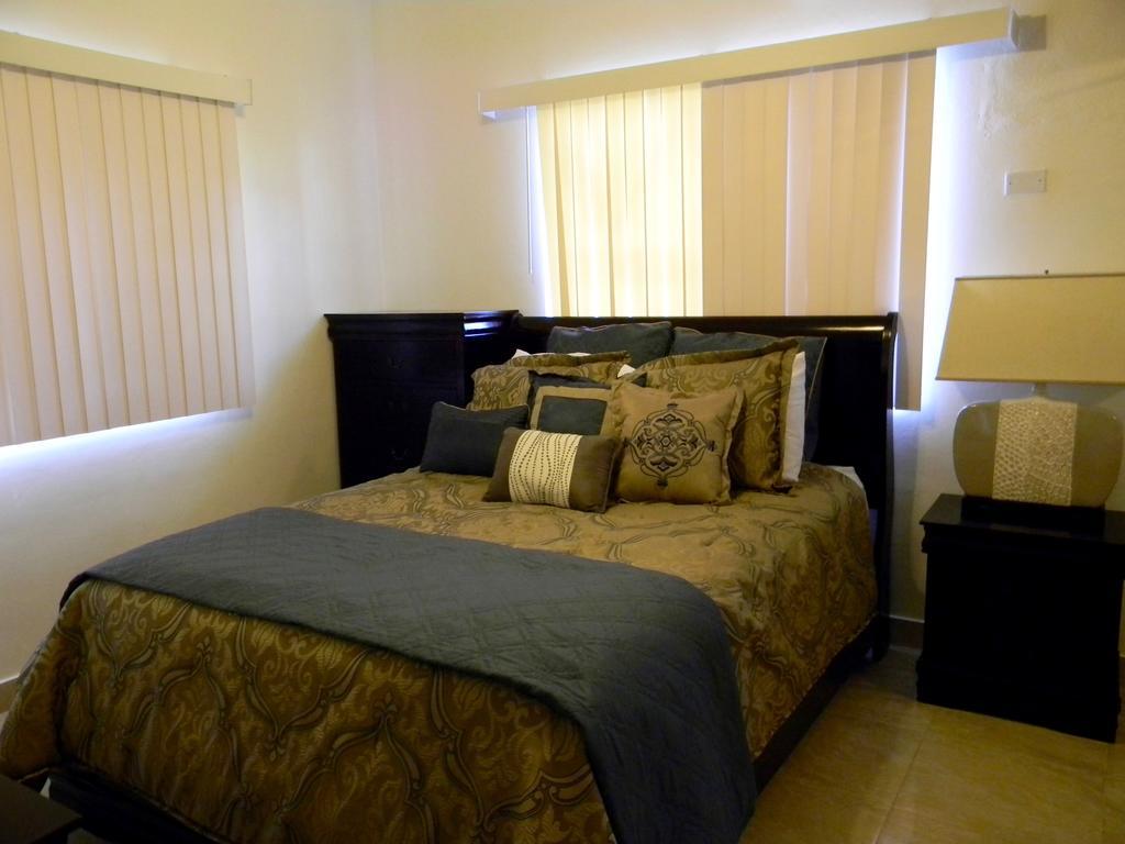 Pedro Villas Tamuning Exterior photo